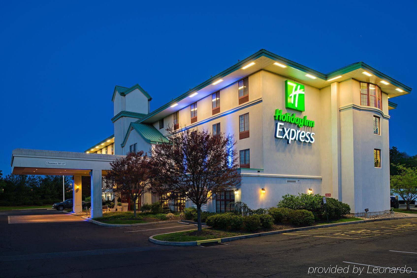 Holiday Inn Express Philadelphia Ne - Langhorne, An Ihg Hotel Екстер'єр фото